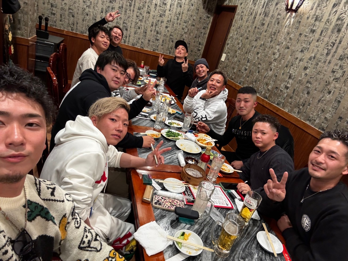 ボウリング大会＆忘年会を開催しました！